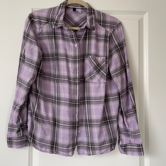 H&M plaid shirt - Picture 2 of 4